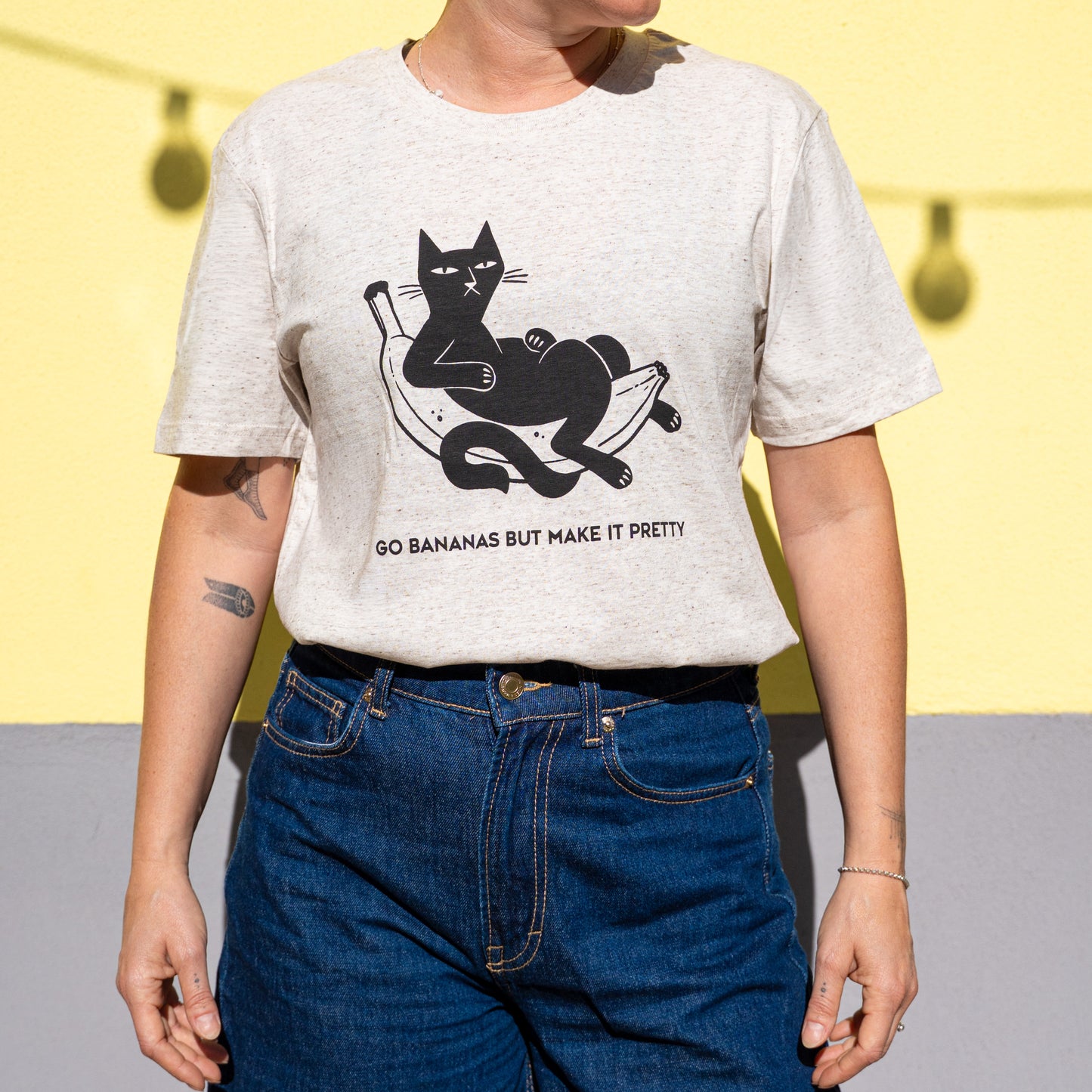 1 - T-SHIRT "Kat on Banana"