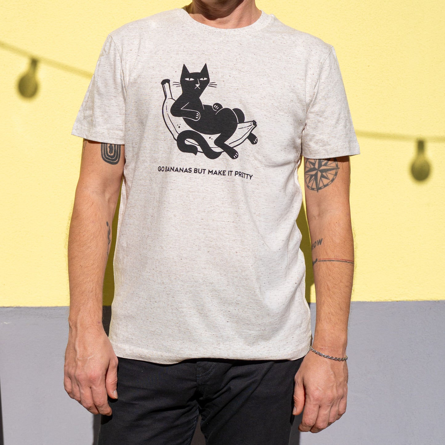 1 - T-SHIRT "Kat on Banana"