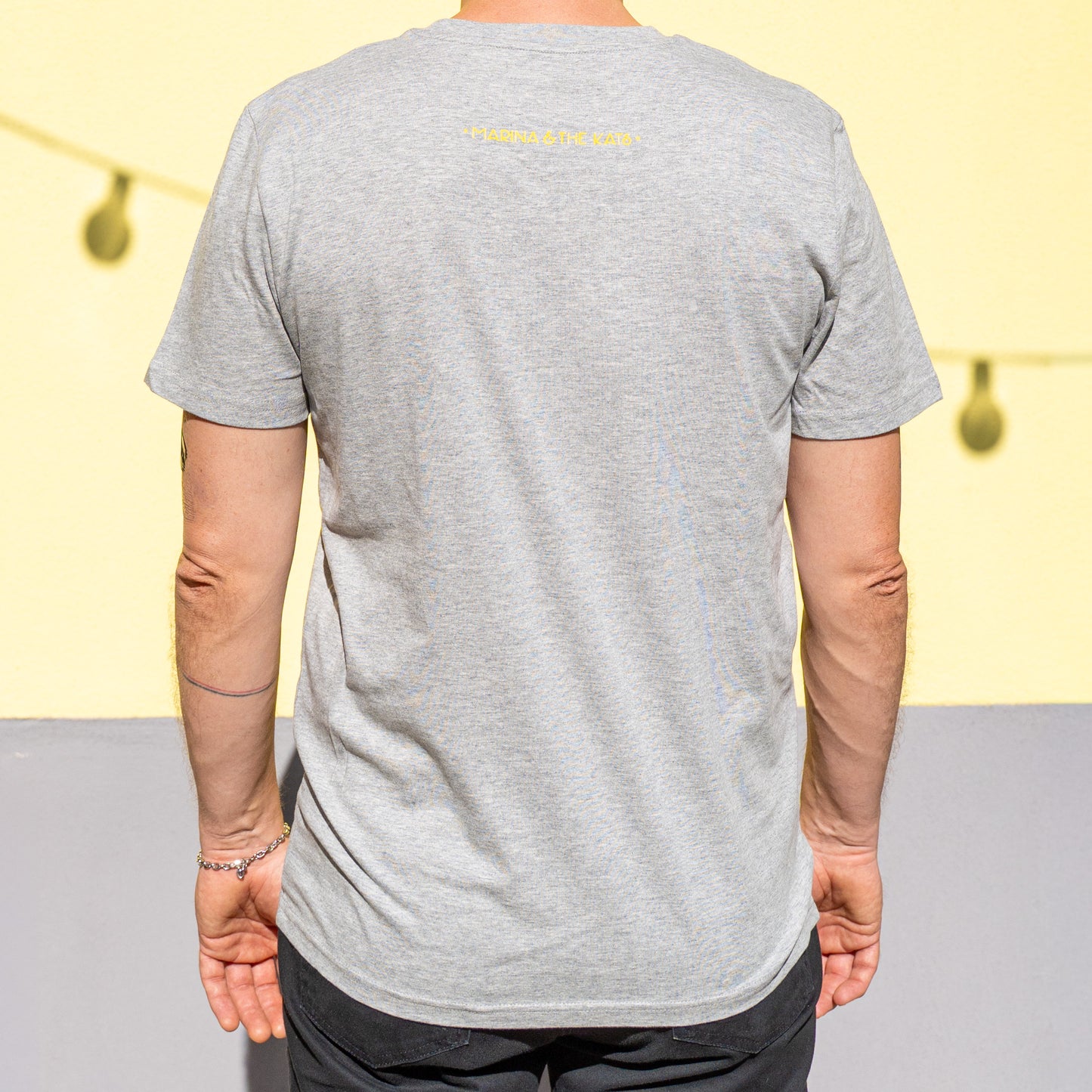 2 - T-SHIRT "Parachute Kat"